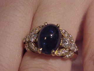 jSapphireRing.jpg (6554 bytes)